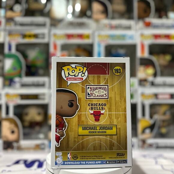 NBA Chicago Bulls Michael Jordan Rookie Season Funko Pop! - Picture 3 of 6
